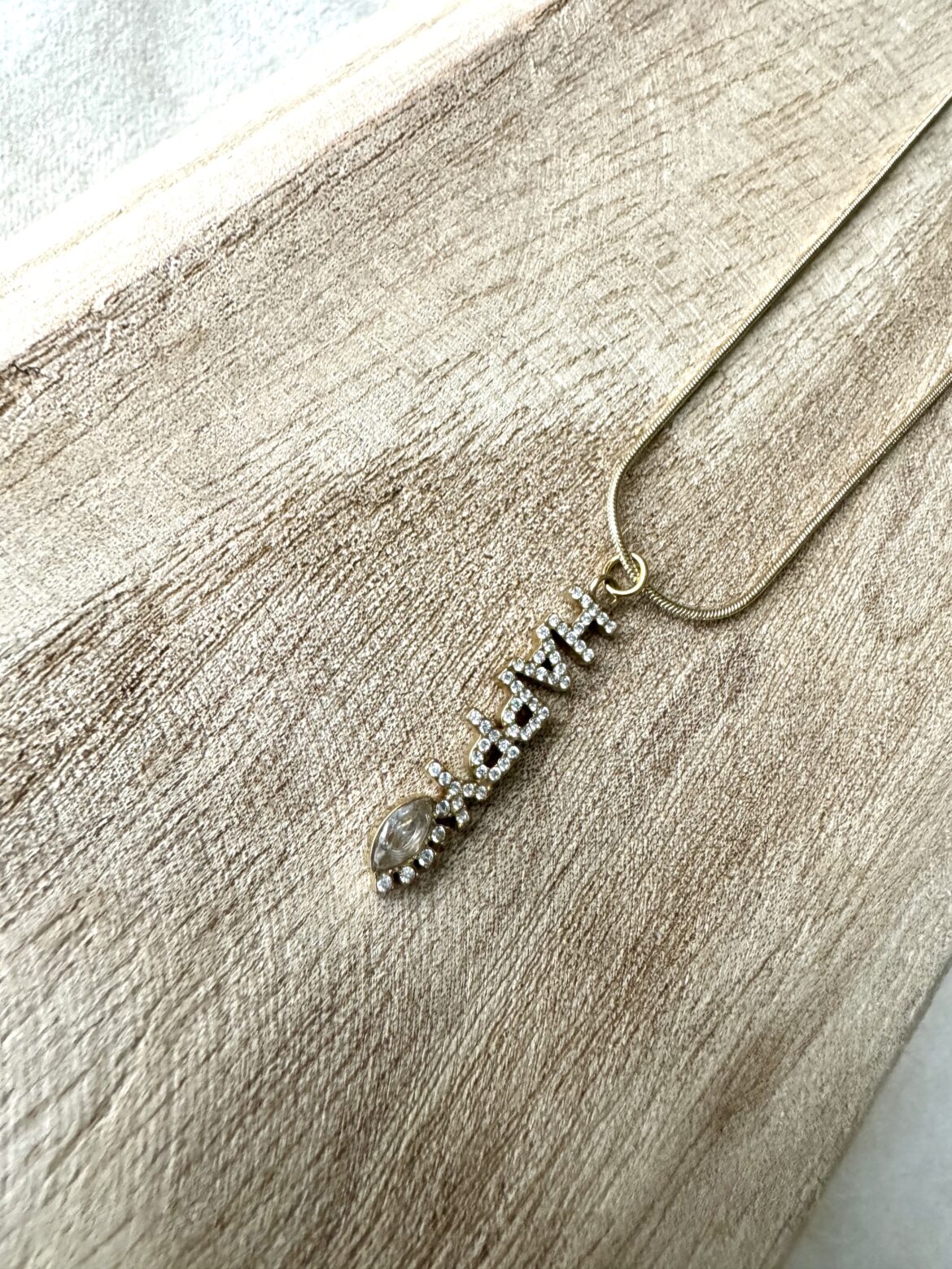 Collier Happy