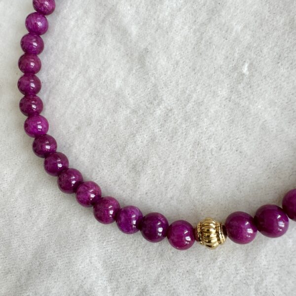 Collier perles de couleurs