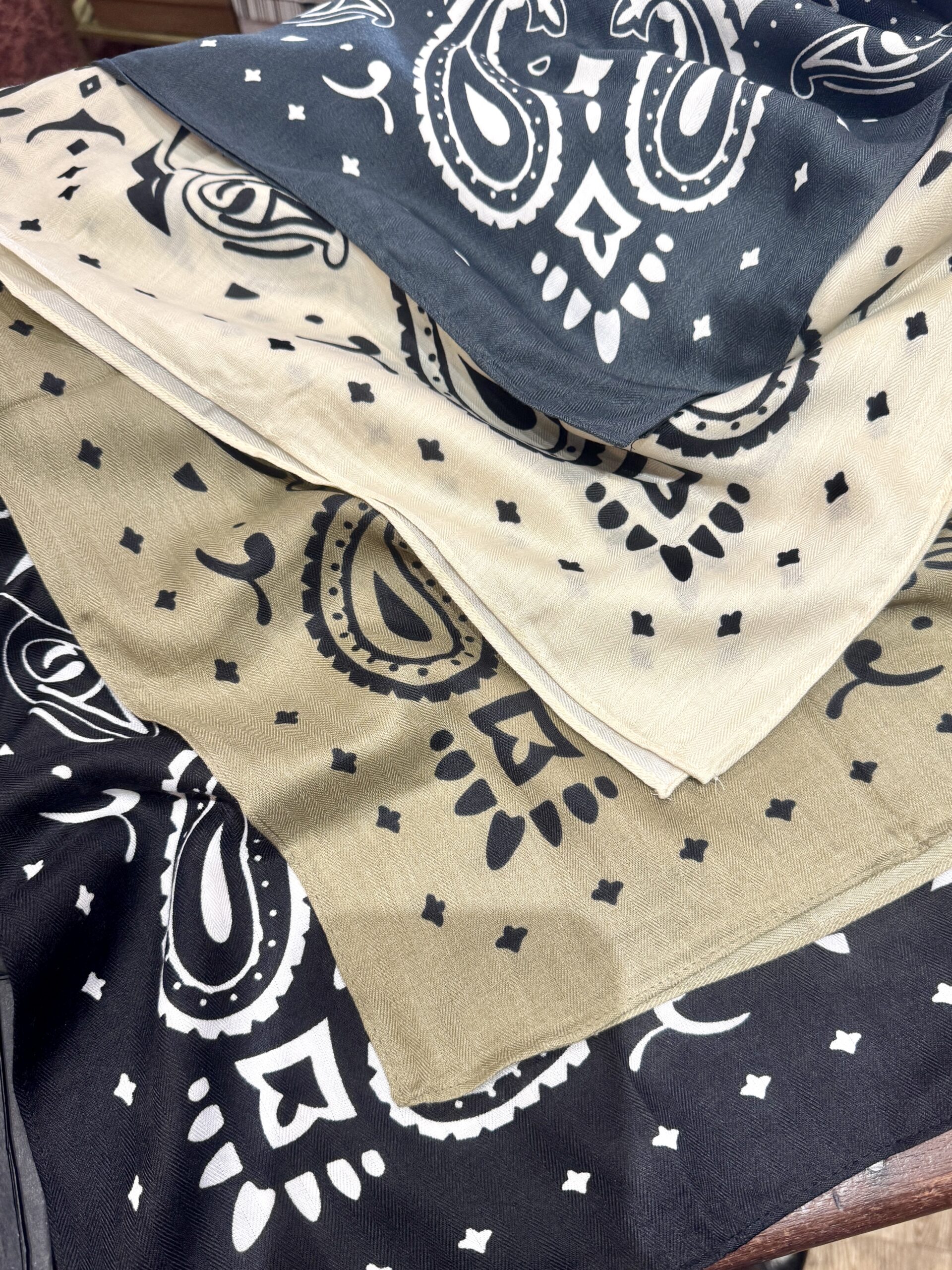 Foulard imprimé bandana 90x90