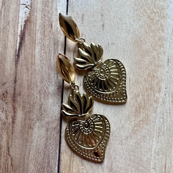 Boucles d'oreilles les Sacrée