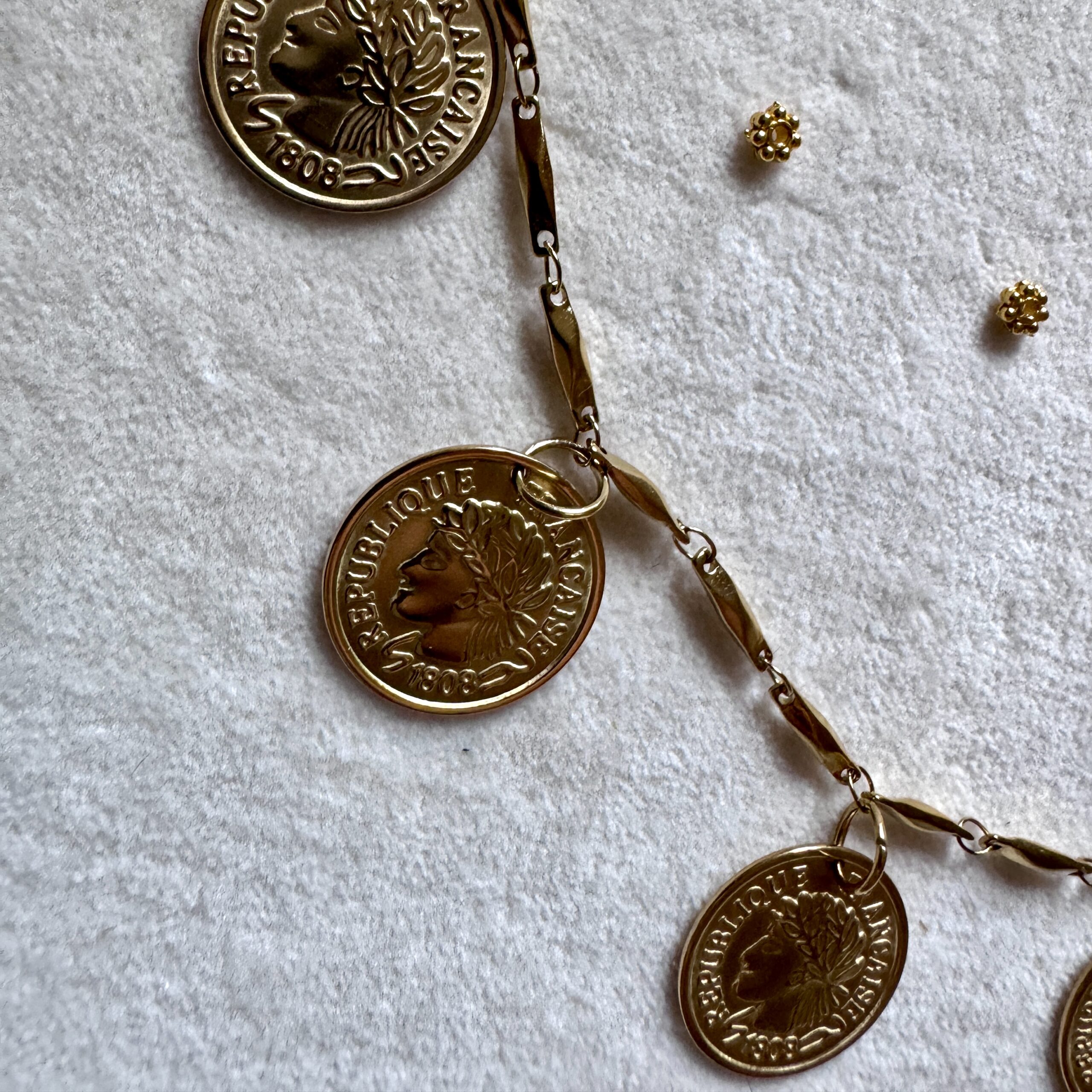 Collier Louis – Image 7