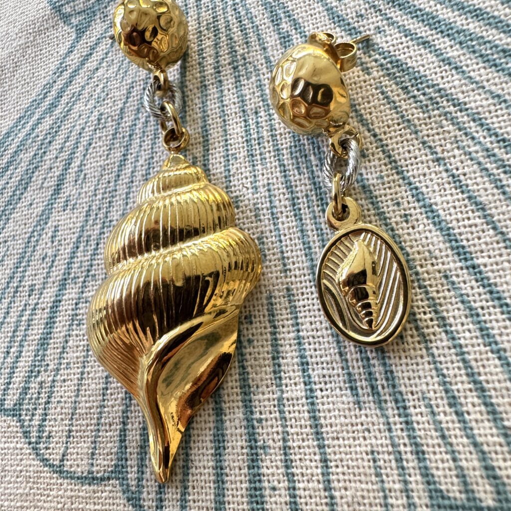 Boucles d'oreilles Coquille d'or